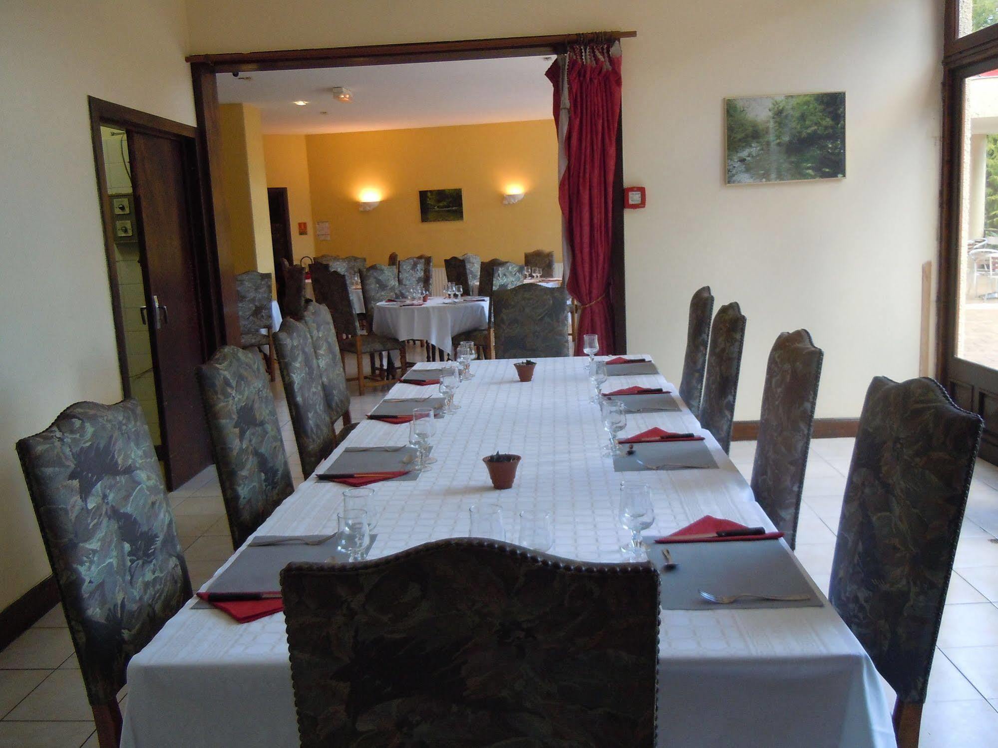 Brit Hotel Du Laca - Capvern ภายนอก รูปภาพ